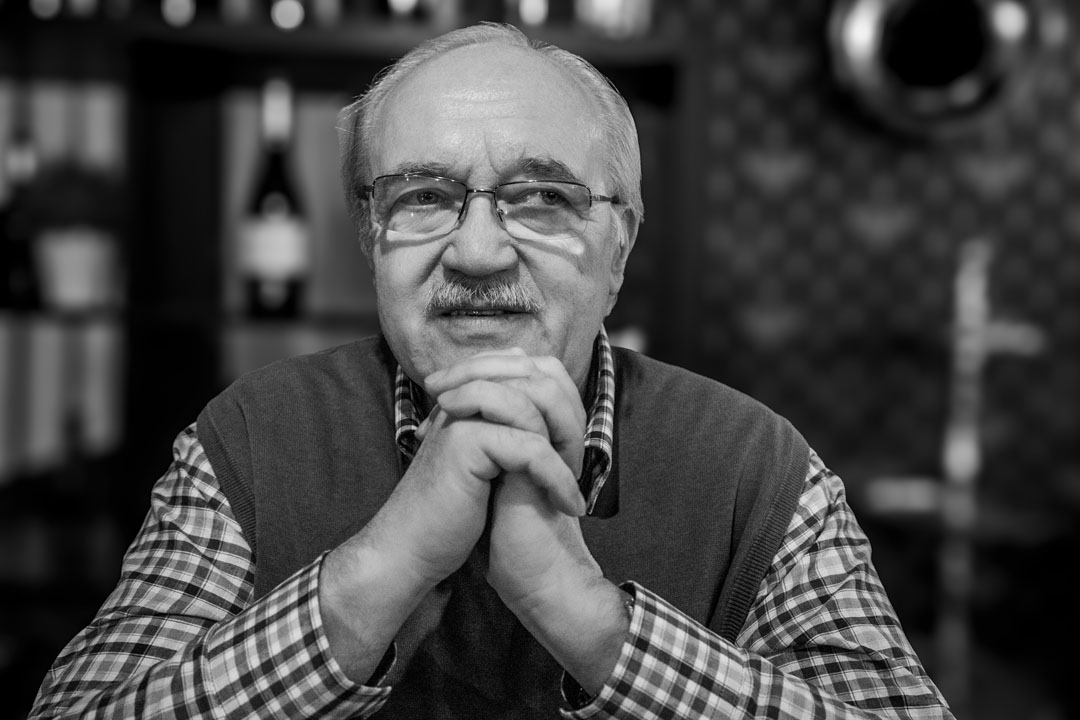 Fokussiert. Berndt-Joachim Lau und die große Welt des Kleinen.