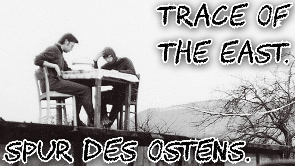 Die Jenaer Physikstudenten wohnten von 1969 bis 1971 im Haus 12 des Studentenwohnheims Jena-Zwätzen. Die Baracke aus Stein lag – im Gegensatz zu den Holzbaracken des Hauptwohnheims an der Naumburger Straße 105 – etwas abseits von der Bahnlinie Jena – Leipzig in Jena-Löbstedt. Diese Abgeschiedenheit gewährleistete auch eine gewisse Freiheit, so dass die Studenten auch mal auf dem Dach des Kohleschuppens Schach spielten.